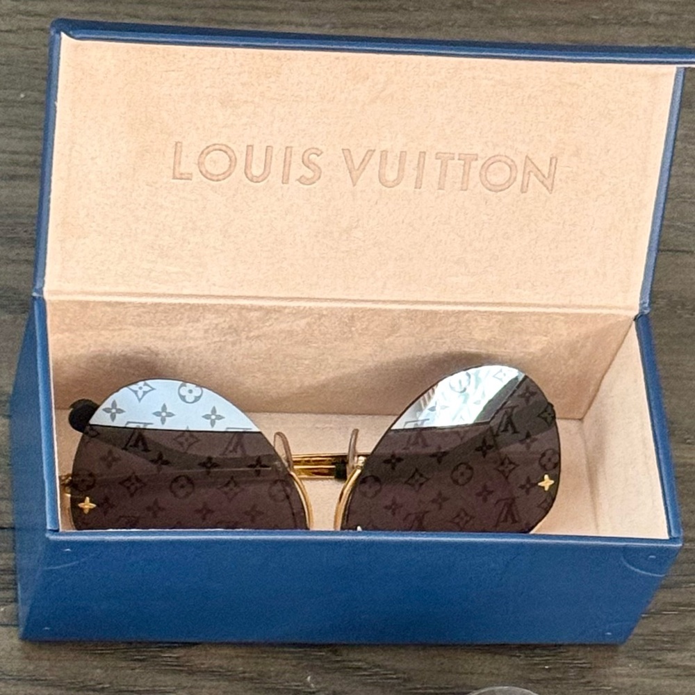 Louis Vuitton Gold Frame Monogram Sunglasses